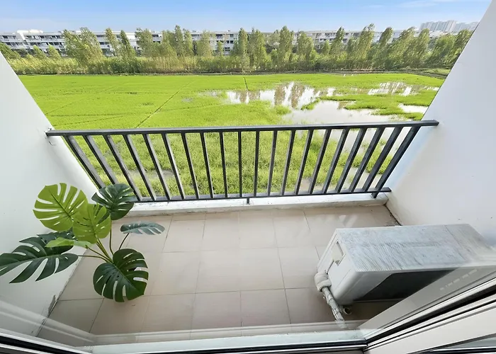 Spacious 3br Bkk Near 3 Private Bathrooms Family Ferienhaus